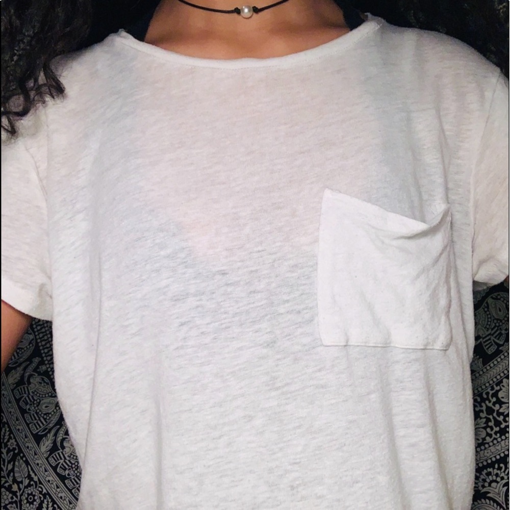 White Abercrombie and Fitch basic T